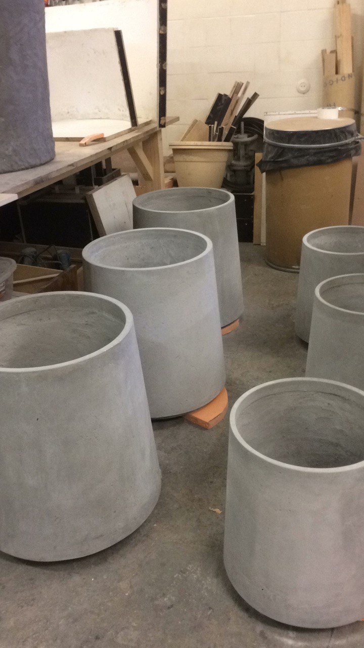 Кашпо круглое