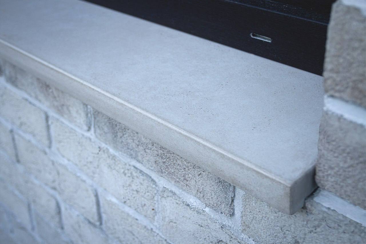 Подоконник