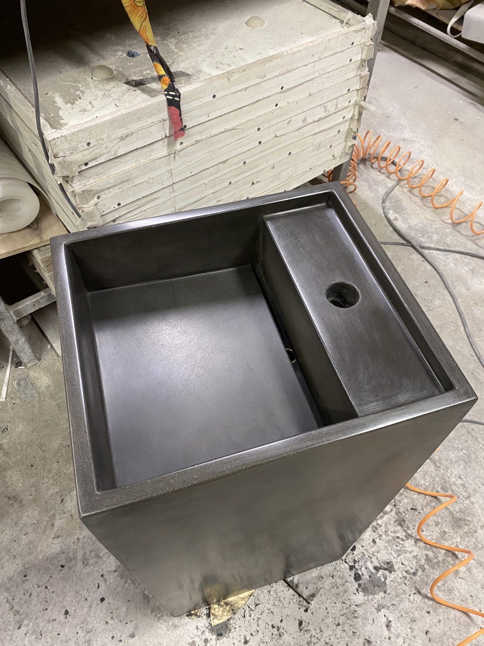 Раковина из бетона. Производство